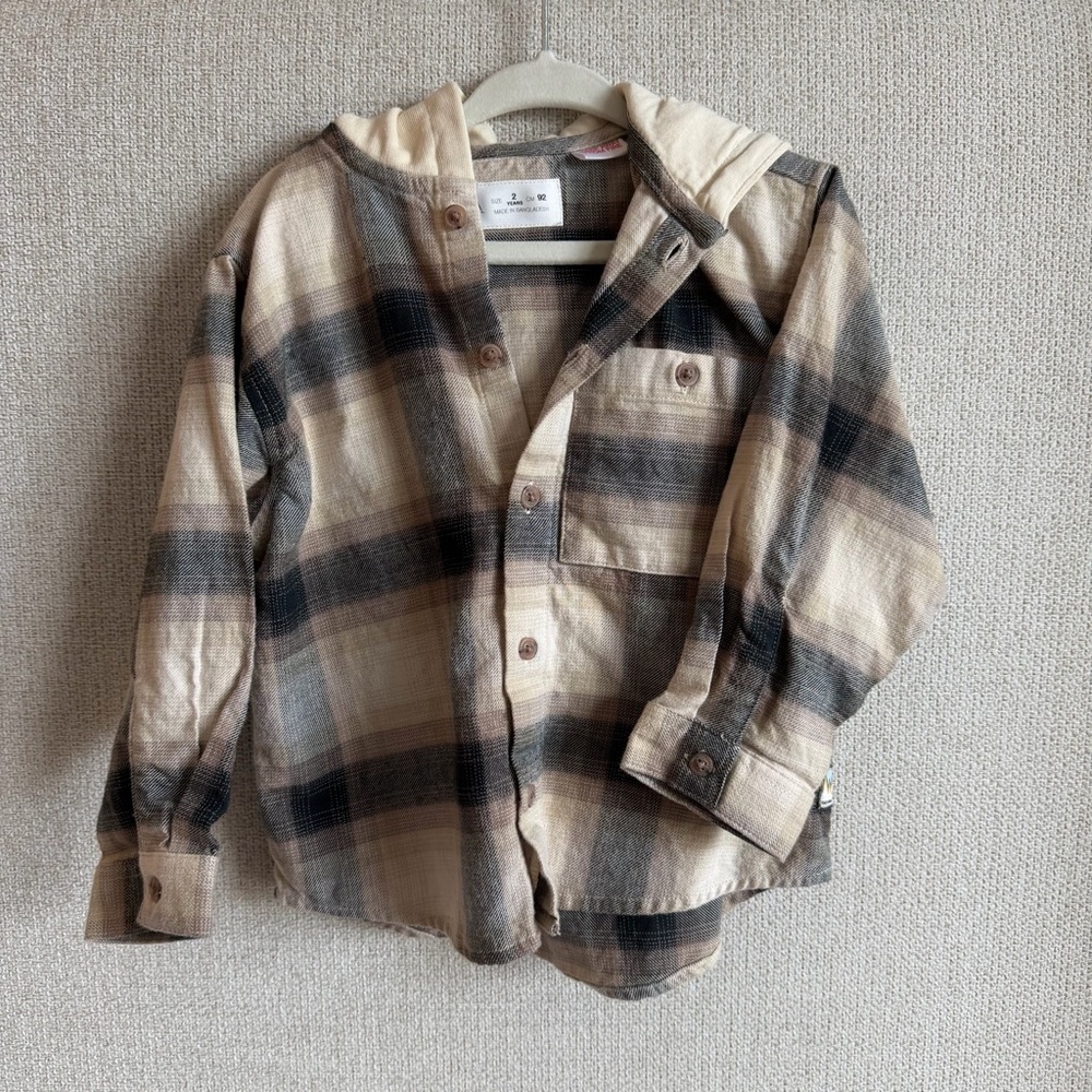 Zara Kids Hooded Plaid Button-Up Shirt- Beige & Gray NWOT